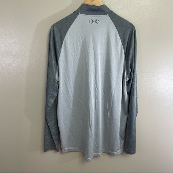 Under Armor Mens XL  1/4 zip up shirt - Picture 4 of 11